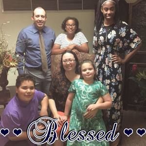 Meet your Posher, Toni